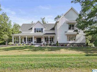 118 Hillsdale Dr, Gurley, AL 35748