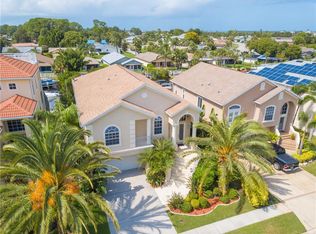 5437 Jobeth Dr, New Port Richey, FL 34652