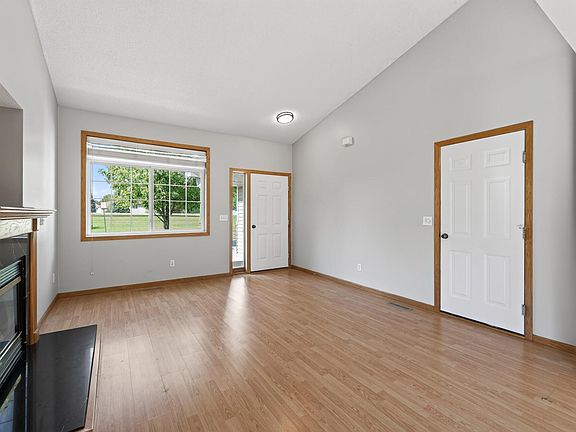 4th image of 10501 Jason Ln