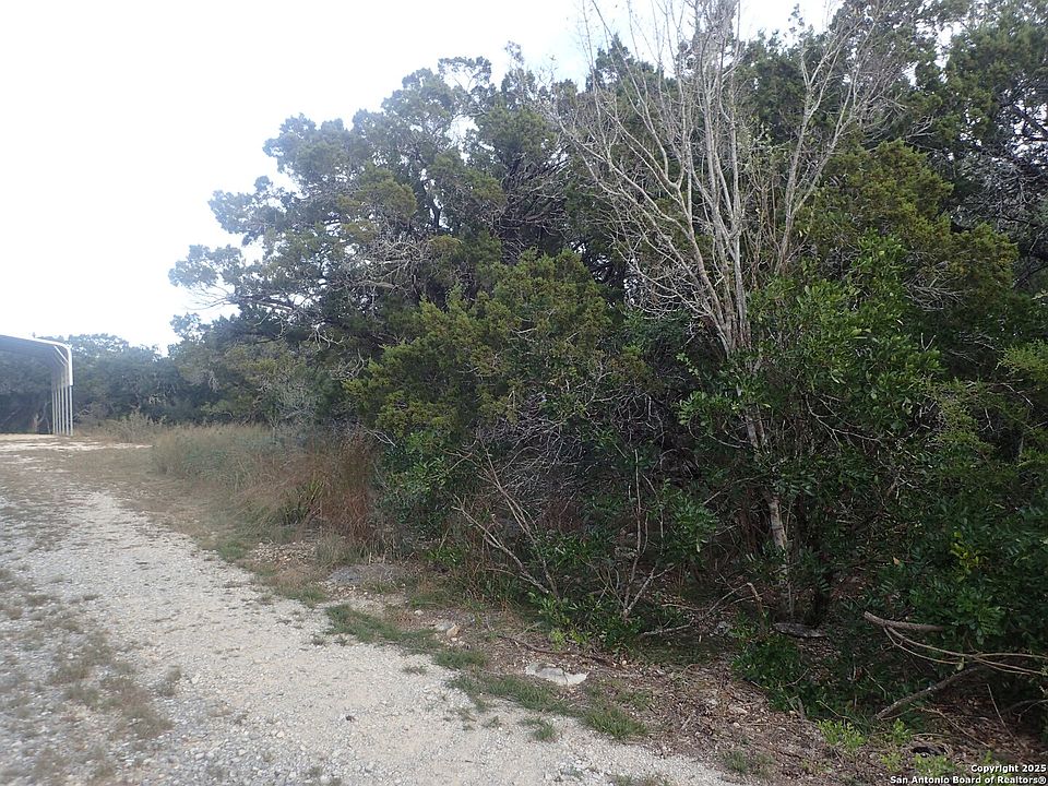 2nd image of 1-2 Circle LOT 1-2