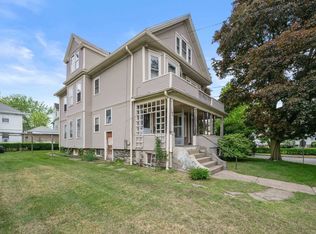 164-166 Church St, Watertown, MA 02472