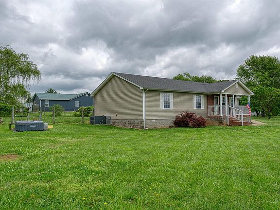 4th image of 2142 Gracey Herndon Rd