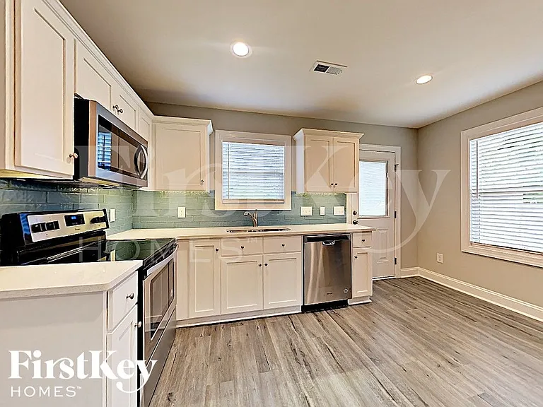 149 American Ave NE — Photo 6