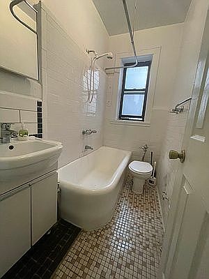 5th image of 1660 E 13th St APT C4