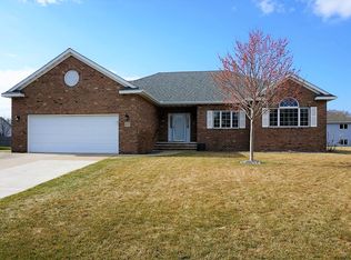 20 Lindsay Ct, Saint Cloud, MN 56301