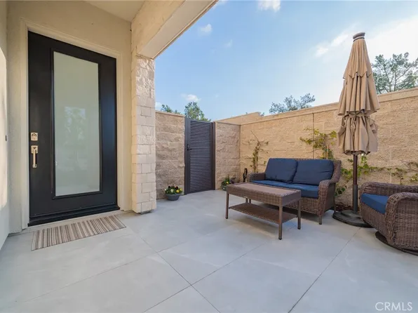 111 Hollyleaf, Lake Forest, CA 92630