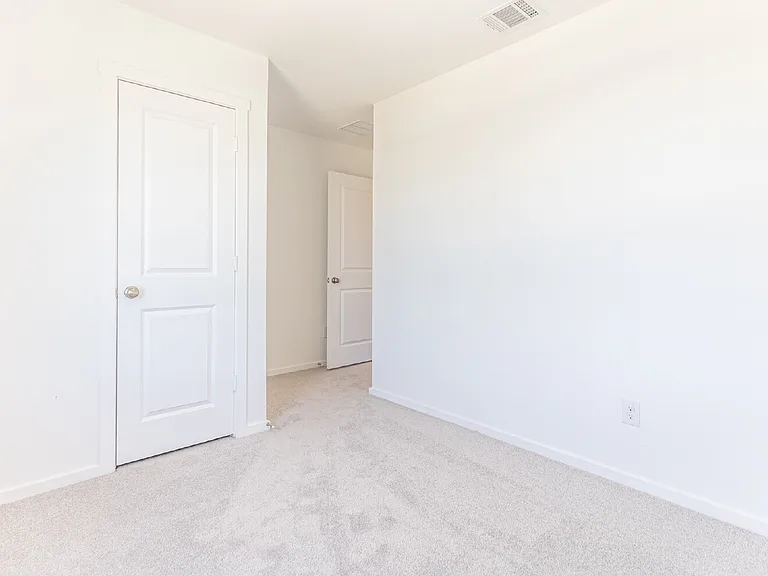 2922 Carnelian Trl — Photo 13