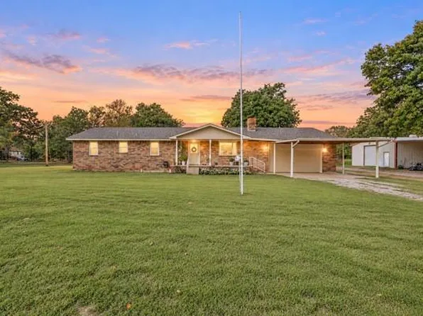 12925 Lakeroad Dr, McLoud, OK 74851