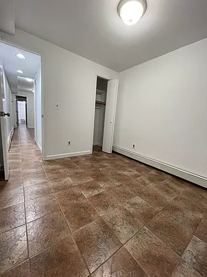 Rented by Glasser Realty LLC | media 20