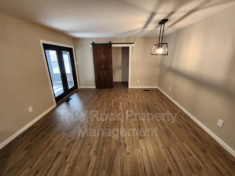 13770 County Road 1556 — Photo 6
