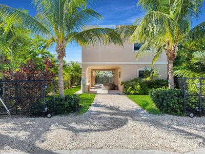 30 Lakeview Dr, Key Largo, FL, 33037