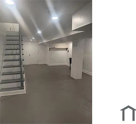 6 bed, 2400 sqft, $4,350 — Photo 2