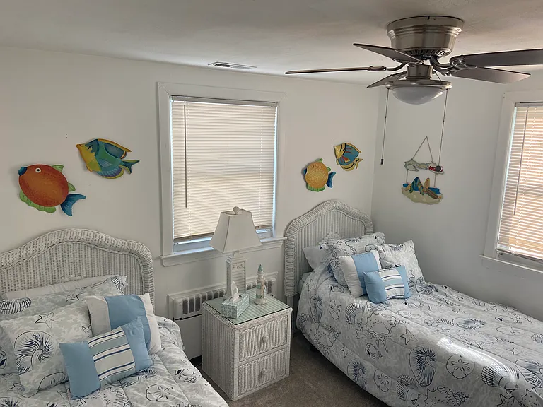 311 N Harding Ave #1 — Photo 4