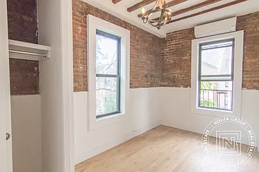Rented by Nolita Group