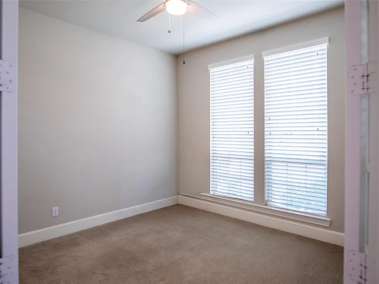 3728 Kennoway Colony — Photo 28