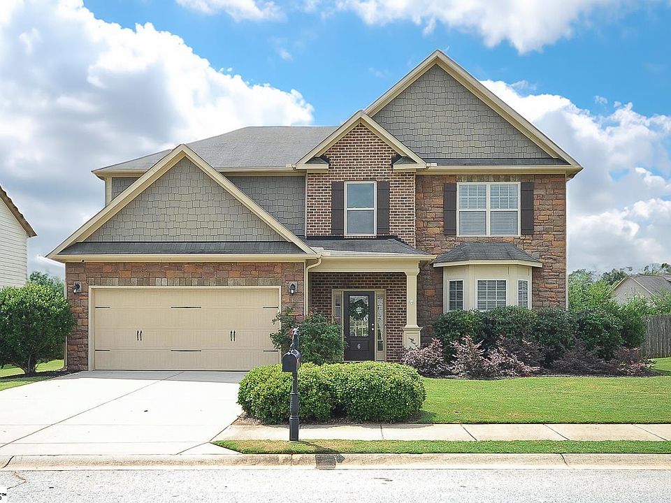 1st image of 6 Caswell Ln