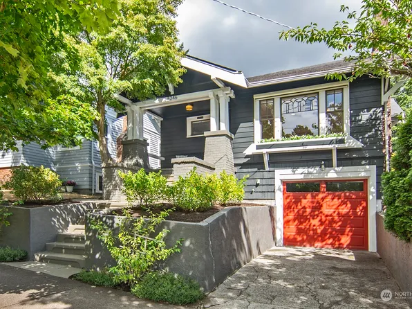 8246 15th Avenue NE, Seattle, WA 98115