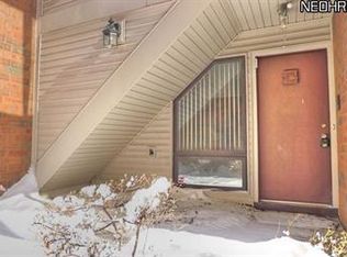 4675 Mayfield Rd, South Euclid, OH 44121