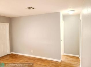 704 NW 3rd Ct #1, Hallandale Beach, FL 33009