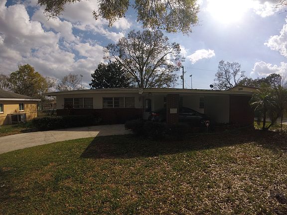 2nd image of 1528 W Park Ln