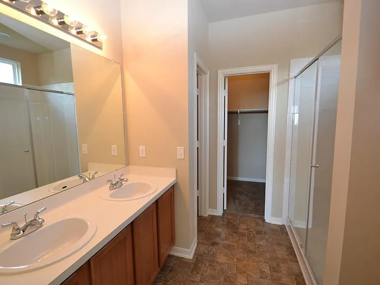 1385 Red Stag Pl — Photo 6