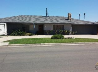 2518 Holladay Ave, Bakersfield, CA 93313