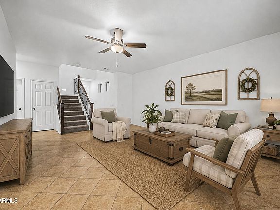 2nd image of 1633 W LACEWOOD Place