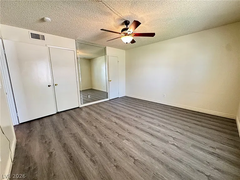3823 S Maryland Pkwy #H1 — Photo 11