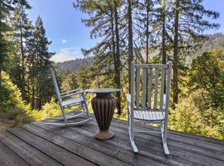 460 Dove Ln, Watsonville, CA 95076