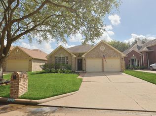 8010 Makaha Cir, Houston, TX 77095