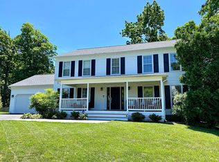 13937 Springstone Dr, Clifton, VA 20124