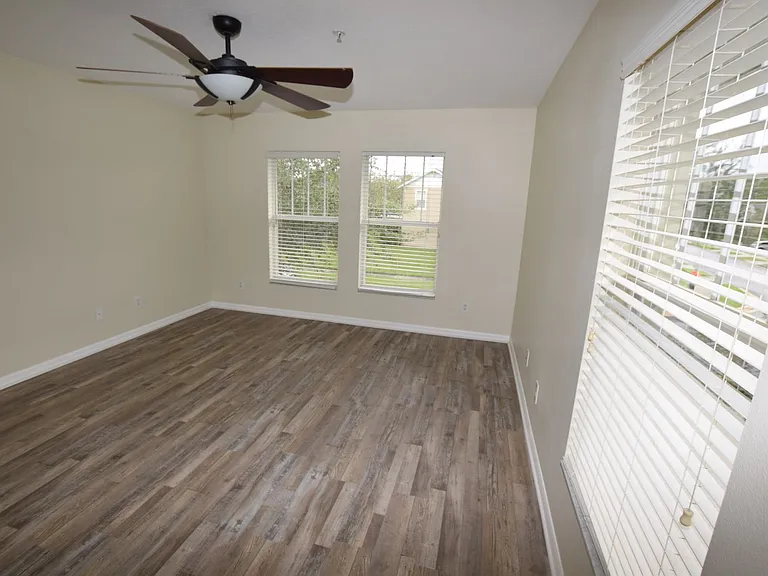 9796 Tivoli Villa Dr — Photo 21