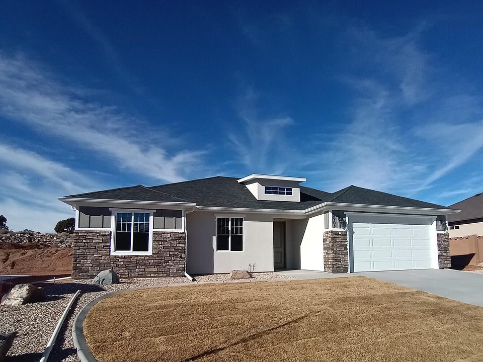 1st image of 2902 W Hawk Dr