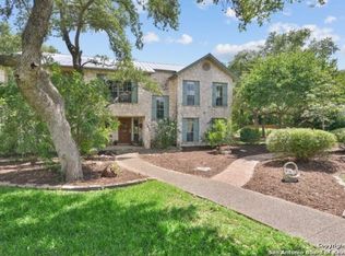 10806 Hunters Way, Helotes, TX 78023