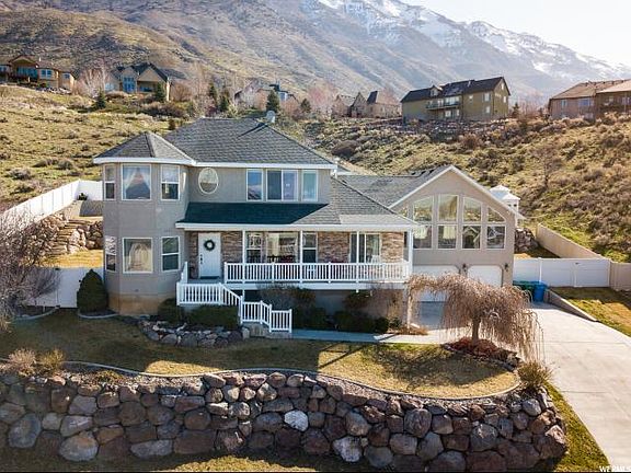 2nd image of 9376 N Avanyu Dr