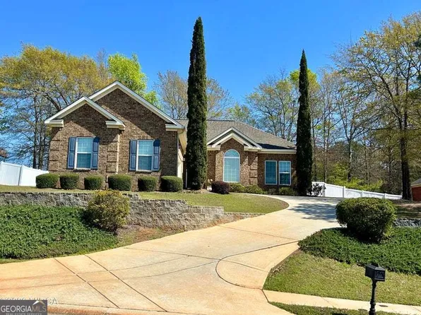 220 Timber Ridge Blvd, Byron, GA 31008