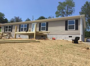 1850 Dover Rd, Morristown, TN 37813