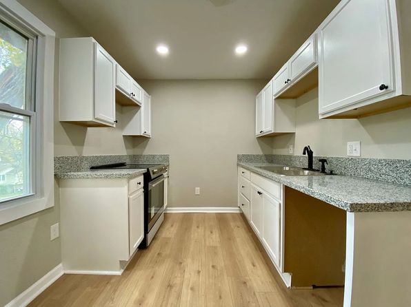 4309 Paseo Blvd #B