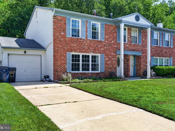 106 Peregrine Dr, Voorhees, NJ 08043