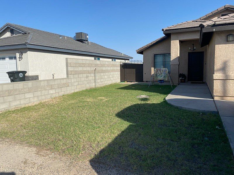 2nd image of 3405 E Edna Lopez Ct