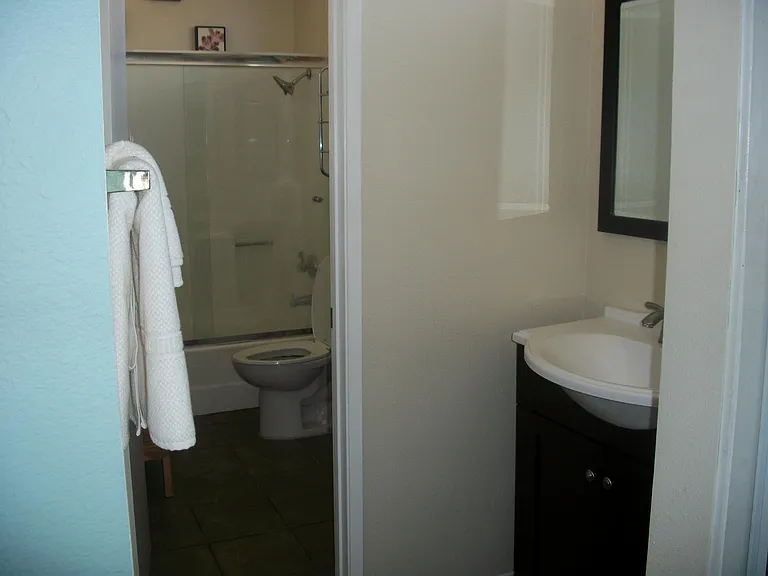 8721 Pine Crest Pl — Photo 9