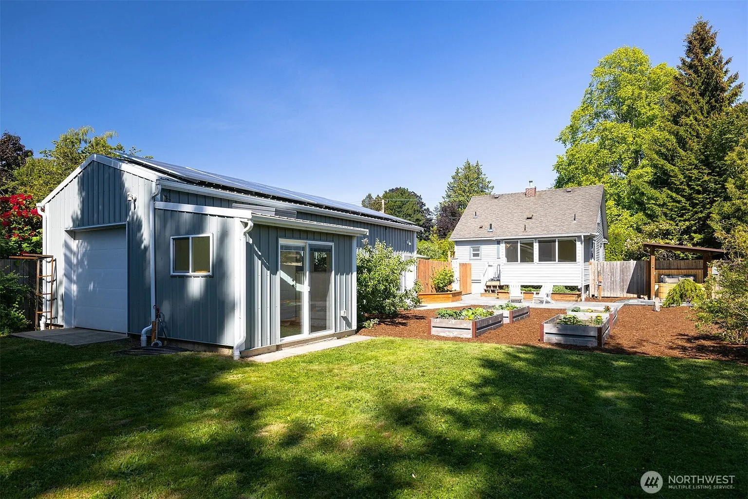 2921 Ellis Street photo 1