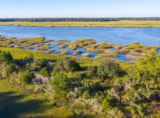 126 Sea Crest Ln, Seabrook, SC 29940