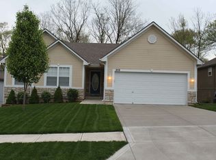 209 Springdale Ave, Bonner Springs, KS 66012