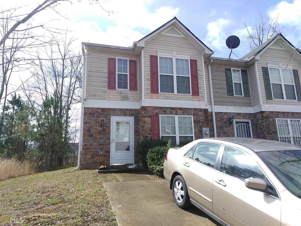 1st image of 2461 Piering Dr