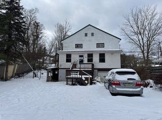 30 Decker Ct, Harford, PA 18823