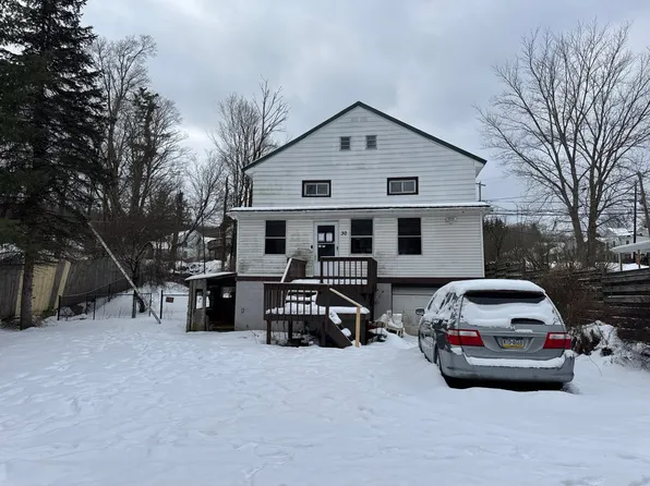 30 Decker Ct, Harford, PA 18823