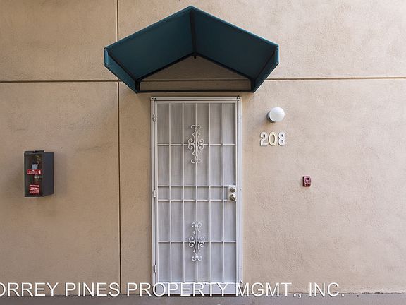 5th image of 302 Island Ave APT 208