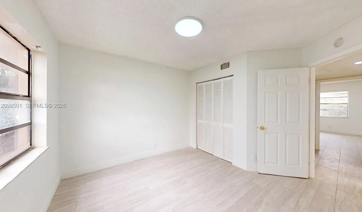 3501 NW 114th Ln — Photo 3