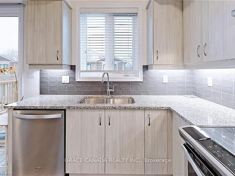 288 Glover Rd S #60 — Photo 11